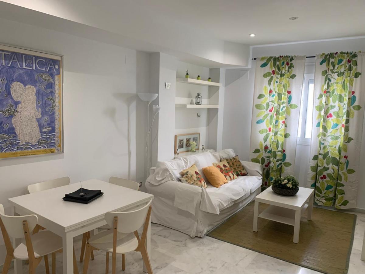 Apartament Apartamento Triana Sewilla Zewnętrze zdjęcie